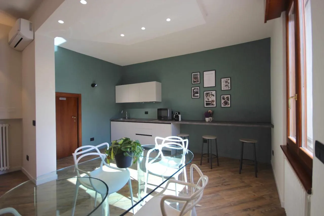 Case Vr Holiday Vittorias Flat Verona Apartment